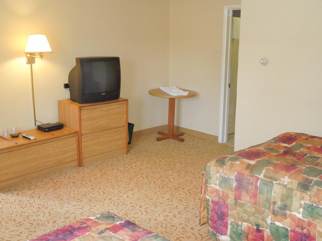 Red Lion Motel Southampton エクステリア 写真